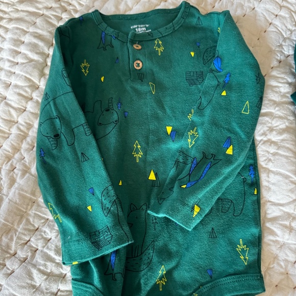 GUC Bundle of Toddler Christmas PJs/Sets, Size 18 Mths., Carter & Jumping Bean - Picture 7 of 10